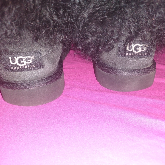 UGG Mongolian fluff boots - Picture 3 of 4